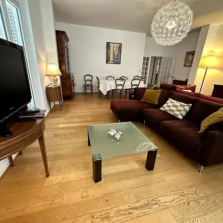 Apartamento Le Grand Rockefeller Parvis De La Cathédrale De Reims